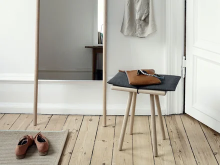 'Holzhocker online kaufen | Connox'