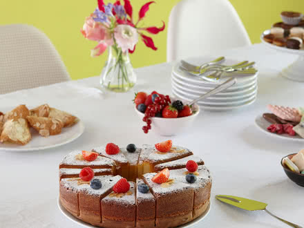 Kuchen direkt aus der großen SL14 Kuchenform von Konstantin Slawinski