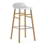 Normann Copenhagen - Form Barhocker 75 cm, Gestell Eiche / weiß