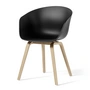 HAY - About A Chair AAC 22, Eiche lackiert / black 2.0 (Kunststoffgleiter)