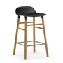 Normann Copenhagen - Form Barhocker 65 cm, Gestell Eiche / schwarz