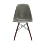 Vitra - Eames Fiberglass Side Chair DSW, Ahorn dunkel / Eames raw umber (Filzgleiter basic dark)