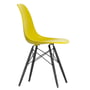 Vitra - Eames Plastic Side Chair DSW, Ahorn schwarz / senf (Filzgleiter basic dark)