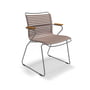HOUE - CLICK Outdoor Dining Armlehnstuhl mit niedriger Lehne, sand