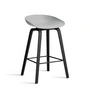 HAY - About A Stool AAS 32 H 75 cm, Eiche schwarz lackiert / Stahl schwarz / concrete grey 2.0 (Kunststoffgleiter)