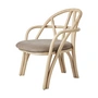 Gubi - Bistra Lounge Sessel, Rattan natur / Fustagno (002) (Kunststoffgleiter)