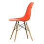 Vitra - Eames Plastic Side Chair DSW RE, Esche honigfarben / poppy red (Filzgleiter basic dark)