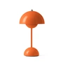 &Tradition - Flowerpot Akku Tischleuchte VP9 mit magnetischem Ladekabel, glänzend, zesty orange
