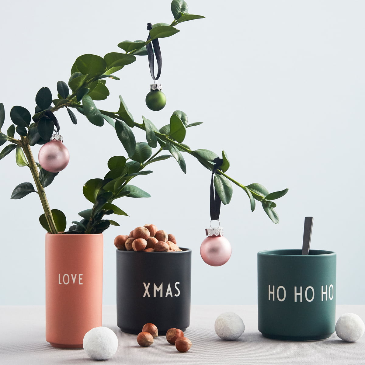 Favourite Vase Hello Grün  Design Letters 