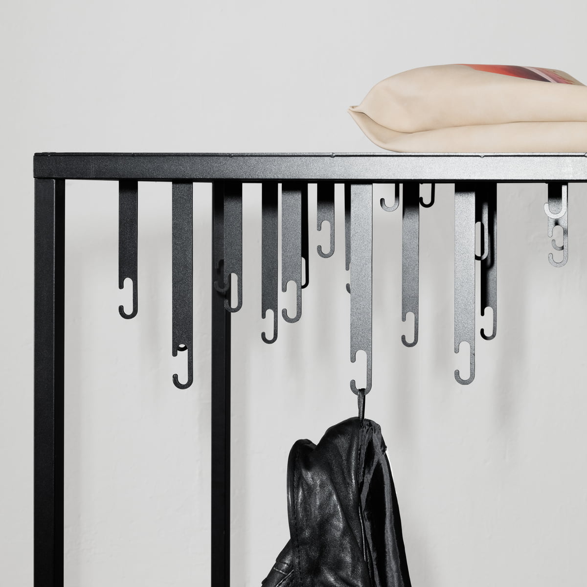 depositum tidsplan ribben Atelier Garderobe von Design House Stockholm | Connox