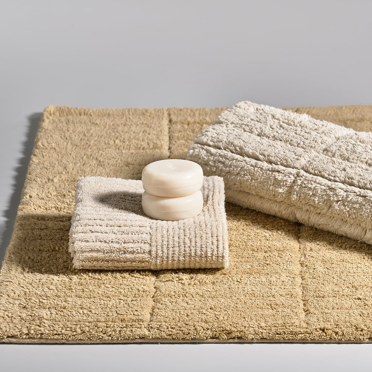 soft tiles badezimmermatte von zone denmark | connox