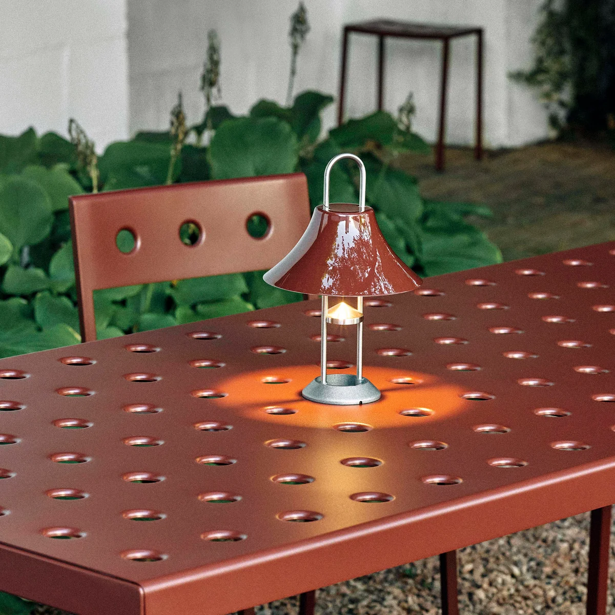 Mousqueton Portable LED Leuchte von HAY | Connox