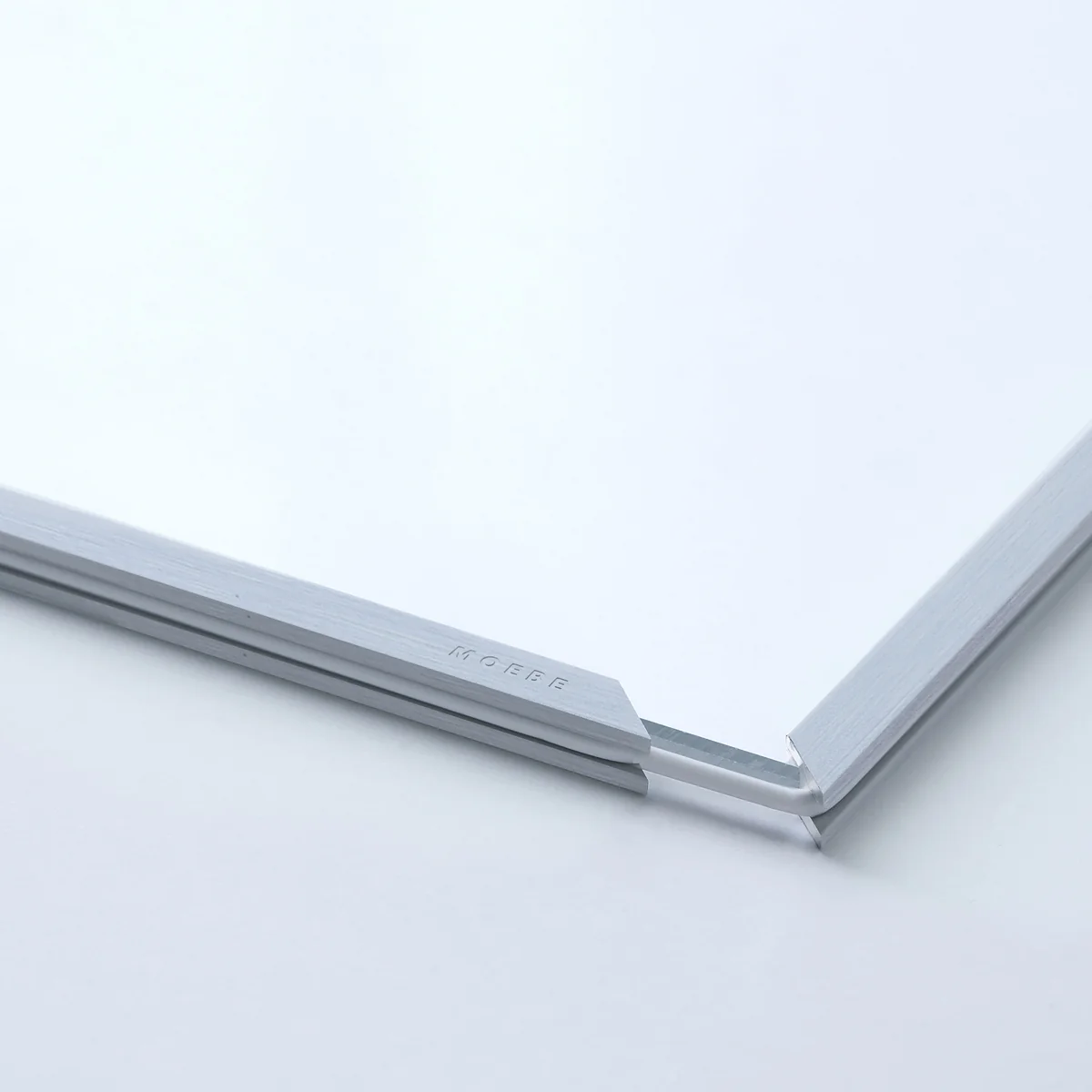 Moebe - Frame Bilderrahmen, Aluminium