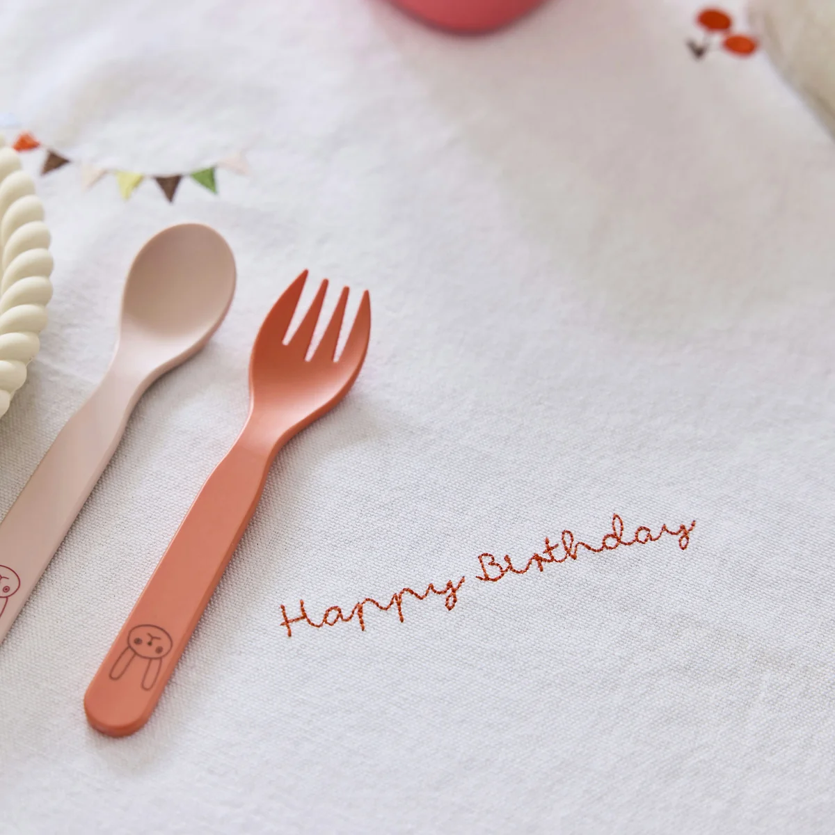 OYOY - Geburtstagstischdecke