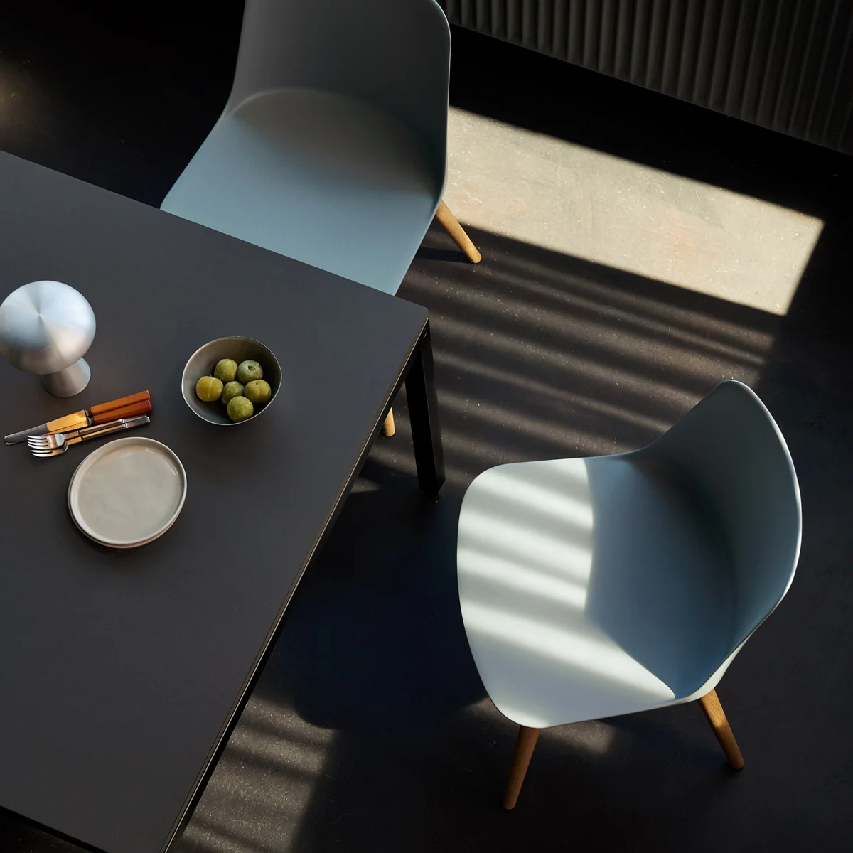 &Tradition - Rely Side Chair HW71, Eiche klar lackiert / hellblau