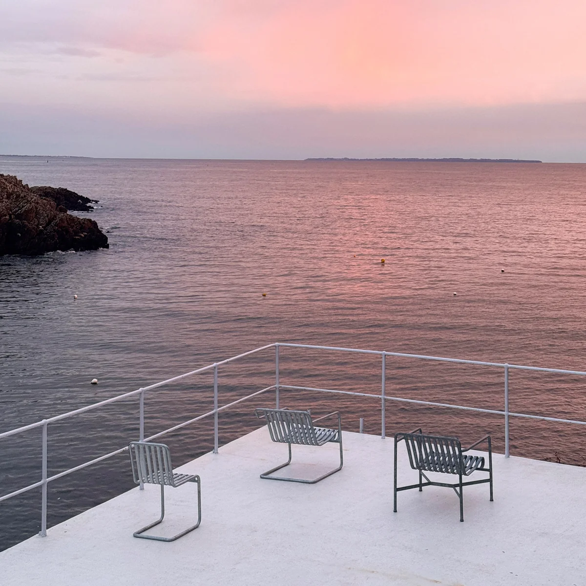 HAY - Palissade Cantilever Stuhl, Cantilever Dining Armlehnennstuhl, hot galvanised