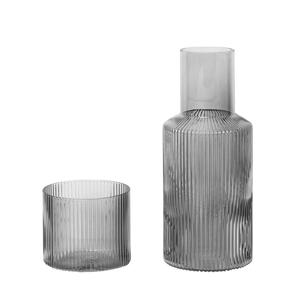 Ferm Living – Ripple Karaffen-Set, klein / smoked grey