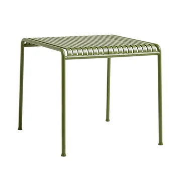 Der Palissade Tisch von HAY in olive - quadratisch mit einer Größe von 80 x 80 cm