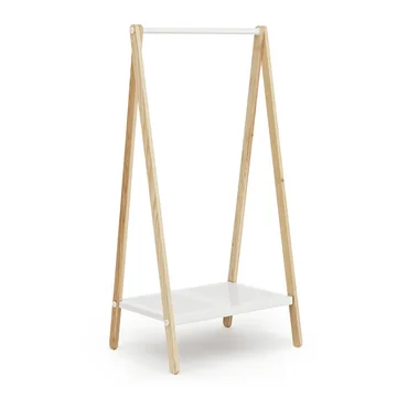 Toj Garderobenständer klein von Normann Copenhagen in Weiß