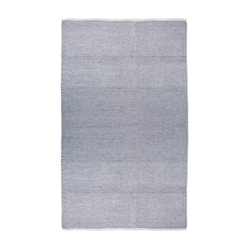 Blend Tischdecke 140 x 210 cm von ferm Living in Blau