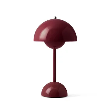 &Tradition - Flowerpot Akku Tischleuchte VP9 mit magnetischem Ladekabel, dunkle pflaume glänzend