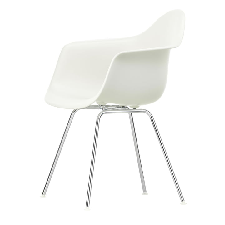 Eames Plastic Armchair DAX von Vitra in verchromt / weiß