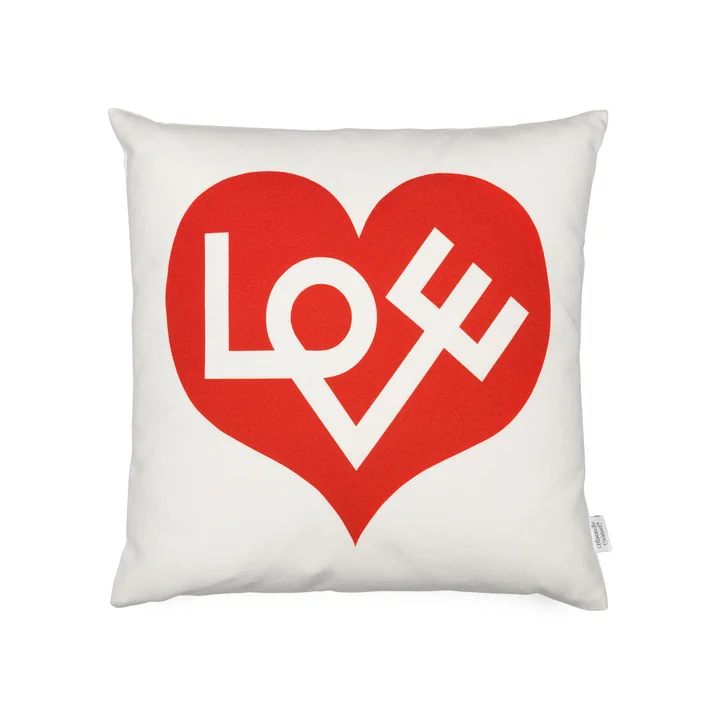 Grafik Kissen Love 40 x 40 cm von Vitra in red