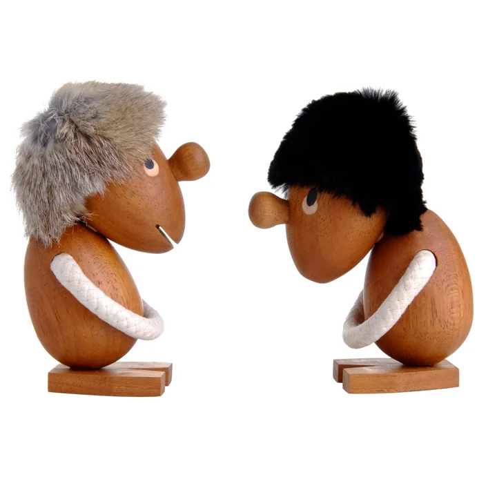 Die Optimist und Pessimist Holzfiguren von ArchitectMade mit unterschiedlichen Haltungen