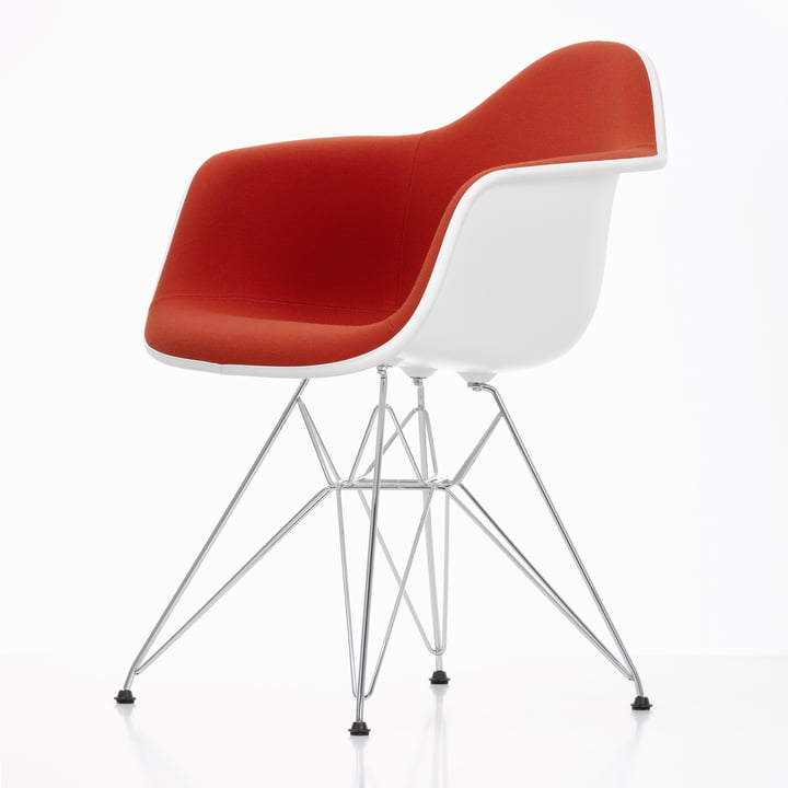 Eames Plastic Armchair DAR - Vollpolster, Hopsak rot/orange