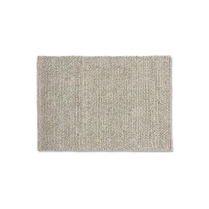 Peas Teppich 140 x 200 cm von HAY in soft grey