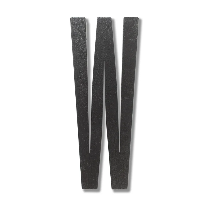 Wooden Letters Indoor W von Design Letters in Schwarz