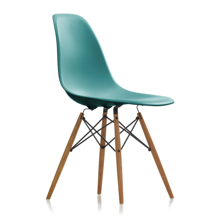 Eames Plastic Side Chair DSW von Vitra in Esche honigfarben / ocean