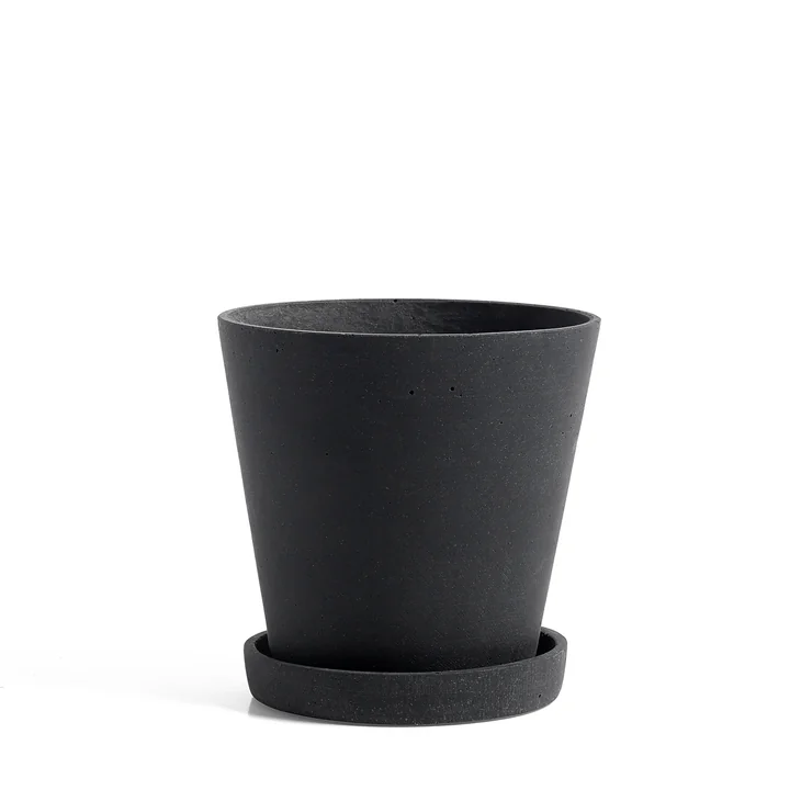 Der HAY - Blumentopf mit Untersetzer in M, schwarz