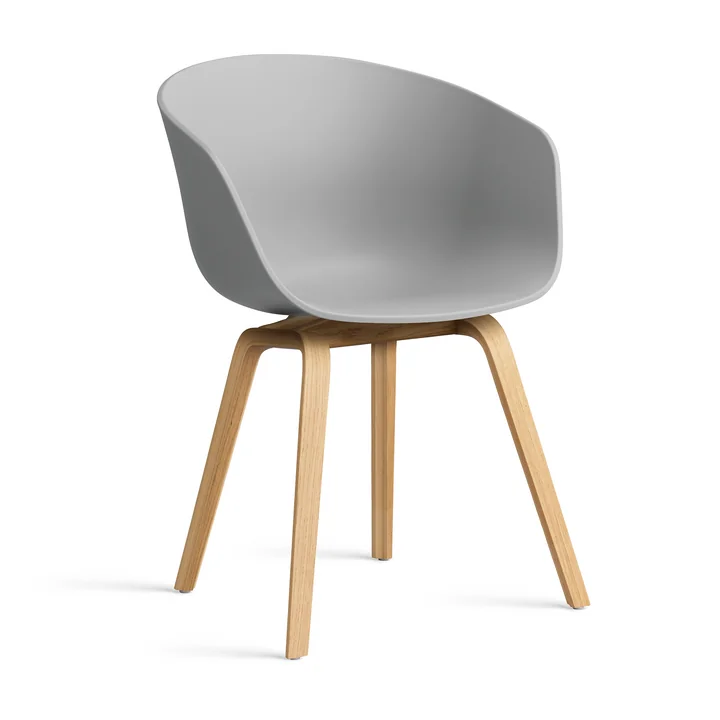 About A Chair AAC 22 von HAY in Eiche matt lackiert / concrete grey