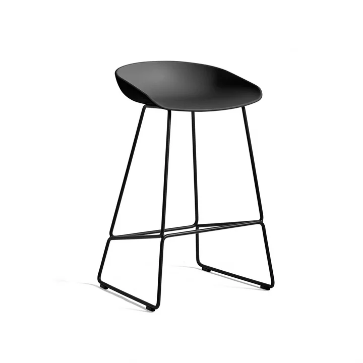 About A Stool AAS 38 Barhocker H 76 von HAY in Schwarz