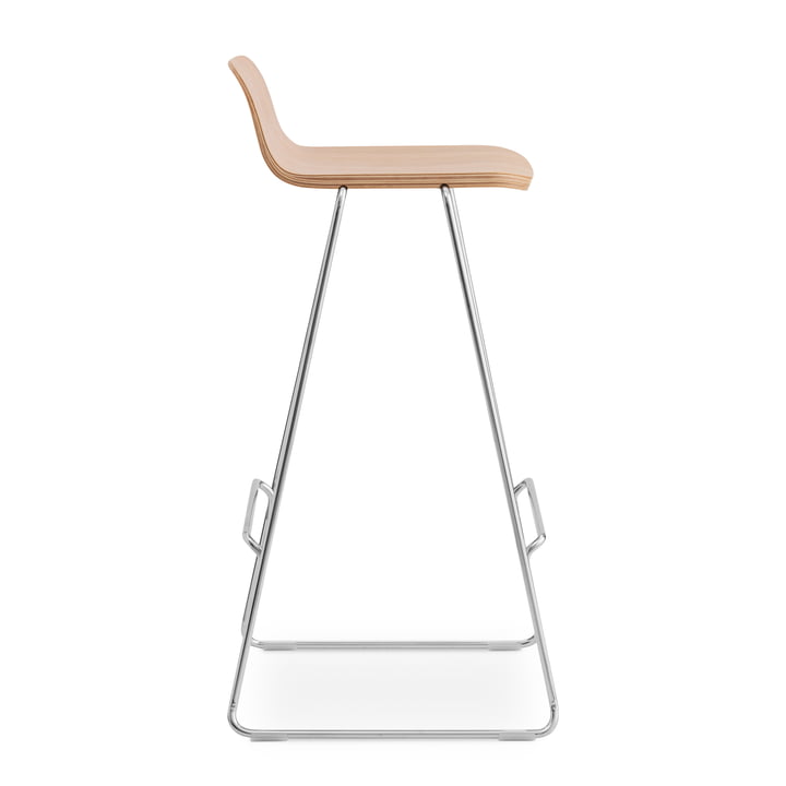 Just Barhocker mit Rückenlehne H 75 cm von Normann Copenhagen in Eiche natur / Chrom