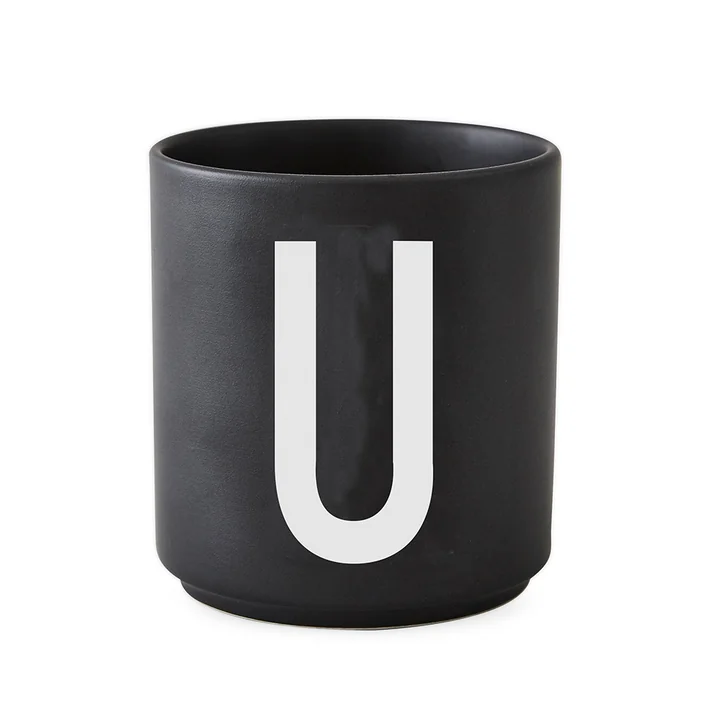 AJ Porzellan Becher U von Design Letters in Schwarz