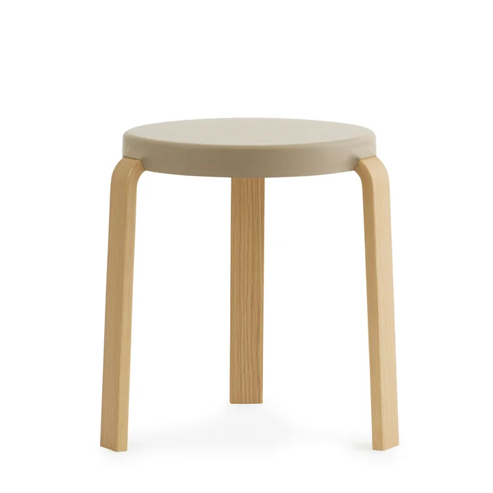Tap Hocker von Normann Copenhagen in Eiche / sand