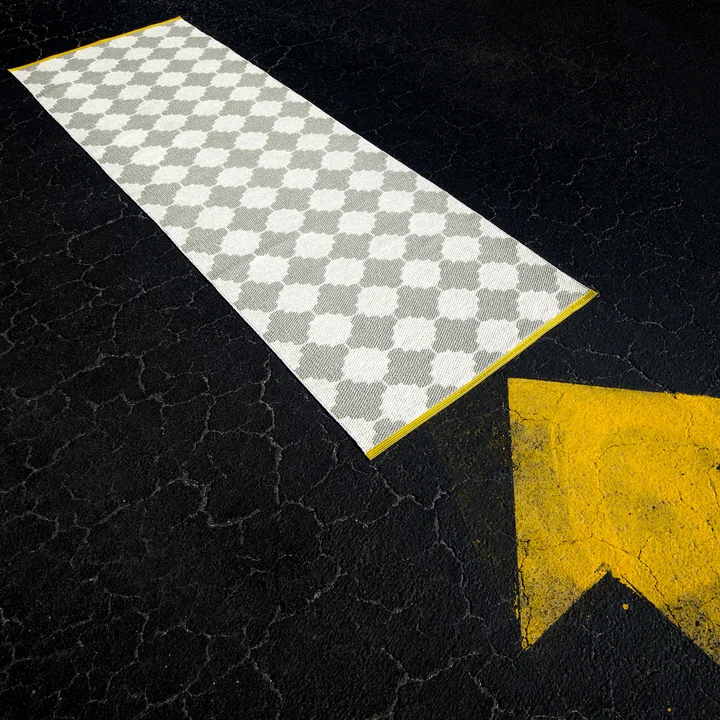 Marre Wendeteppich (70 cm) von Pappelina