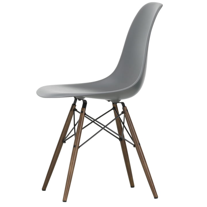 Eames Plastic Side Chair DSW von Vitra in Ahorn dunkel / granitgrau