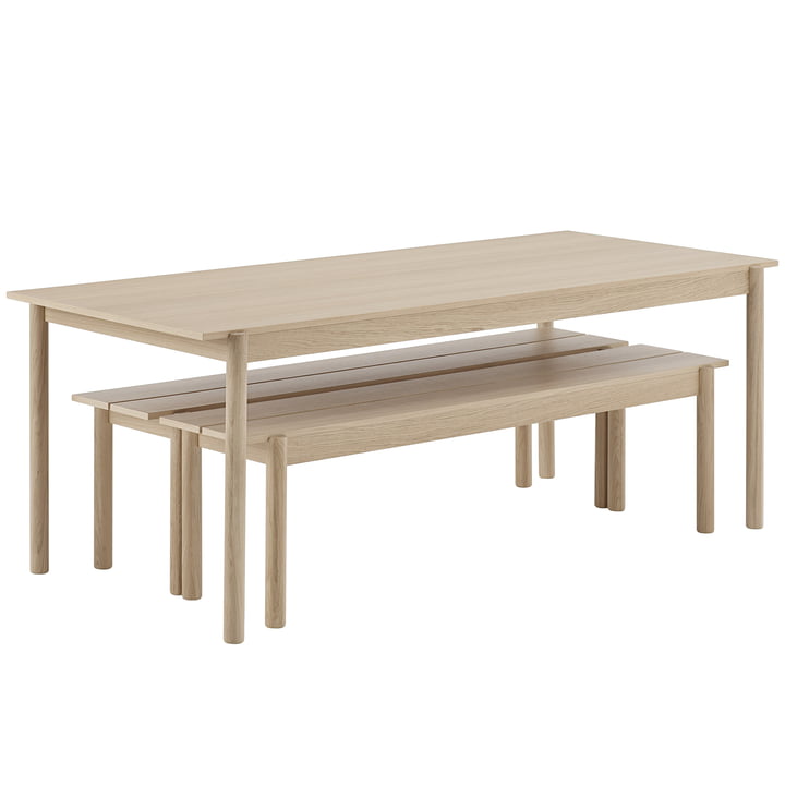 Linear Wood Esstisch und Bank von Muuto