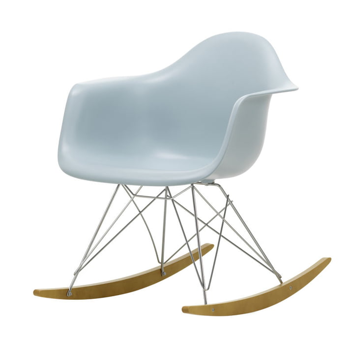Eames Plastic Armchair RAR in Ahorn gelblich / Chrom / eisgrau (Sitzhöhe: 37 cm) von Vitra