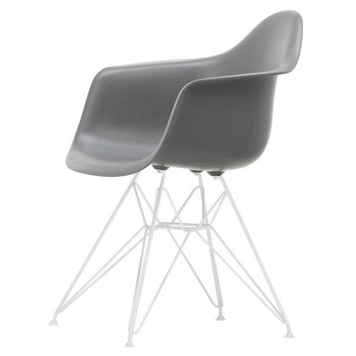 Eames Plastic Armchair DAR von Vitra in weiß / granitgrau (Filzgleiter weiß)