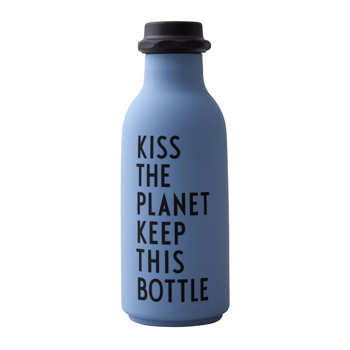 To Go Wasserflasche 0,5 l, Kiss The Planet Keep This Bottle / blau (Sonderedition) von Design Letters 