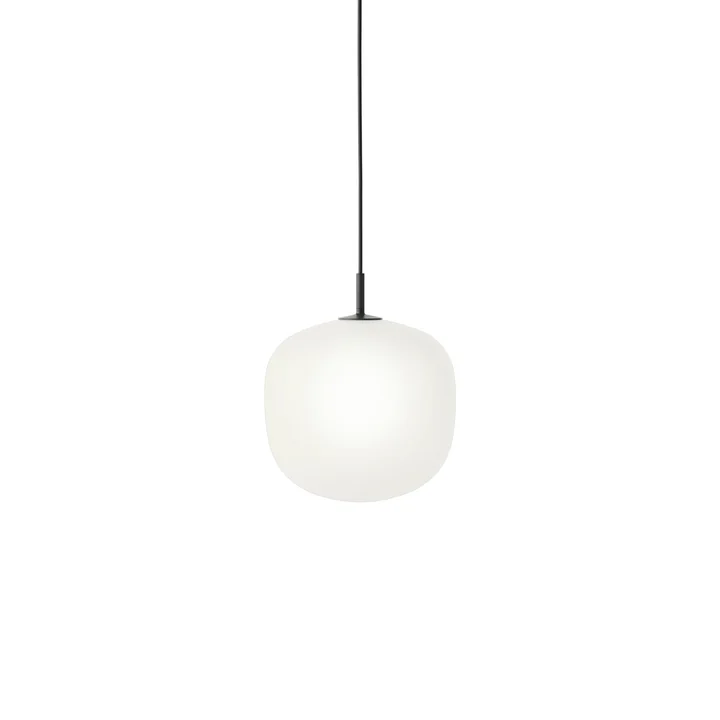 Rime Pendelleuchte Ø 25 cm, opal / schwarz von Muuto 