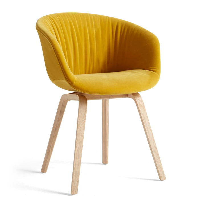 About A Chair AAC 23 Soft von Hay in der Variante Eiche matt lackiert / Vollpolster Lola gelb