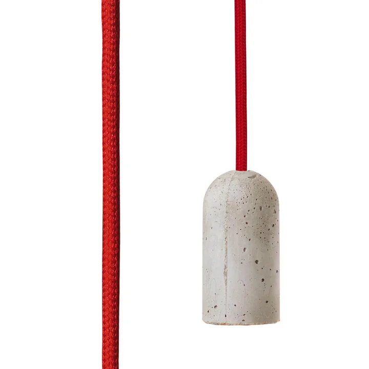 Base Concrete, Rococco Red (TT-33) von NUD Collection 