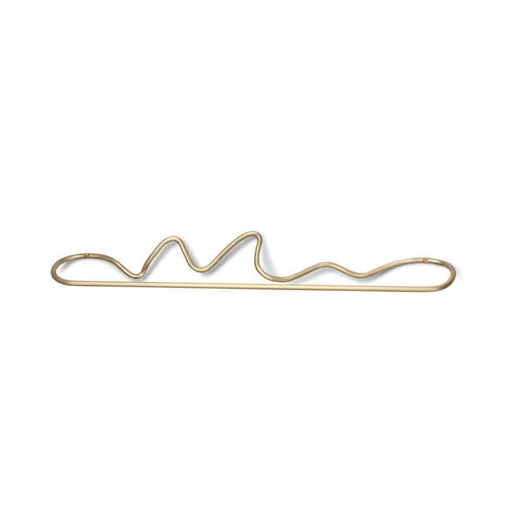 Der Curvature Handtuchhalter von Ferm Living in messing