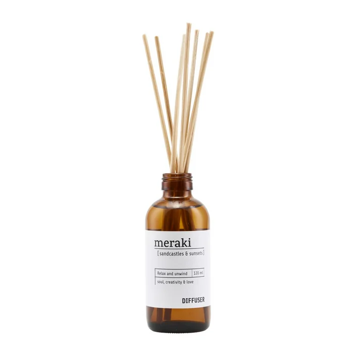Der Sandcastles & Sunsets Raumduft mit 7 Stäbchen von Meraki, 120 ml