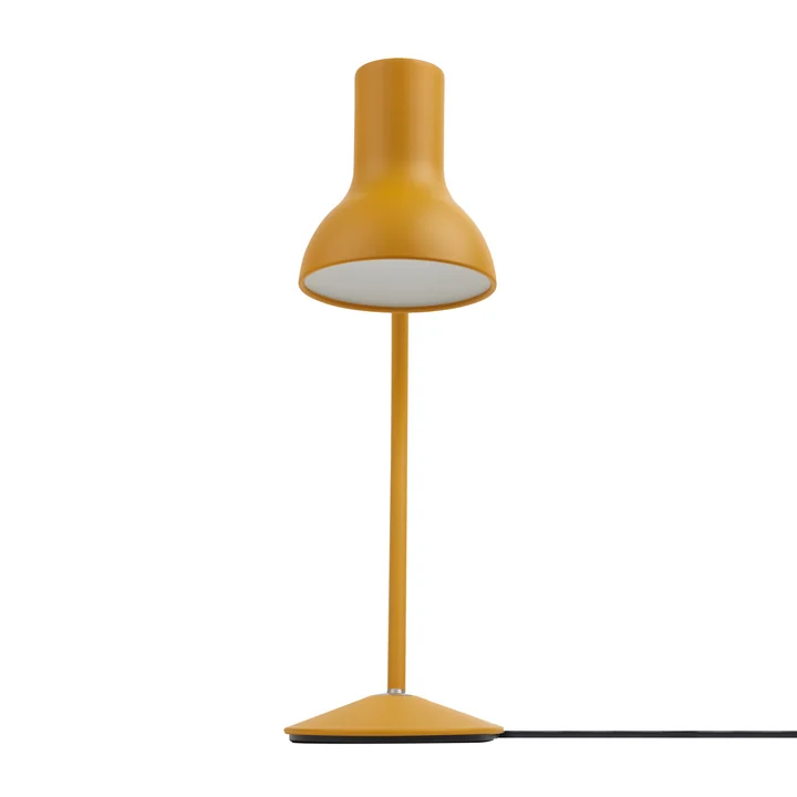 Die Type 75 Mini Tischleuchte in tumeric gold